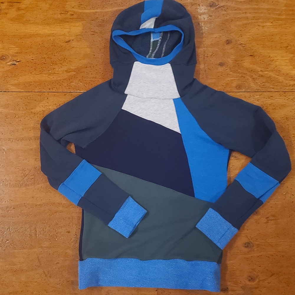 Handmade Colorblock Cowl Hoodie Sweater - Picture 4 of 5